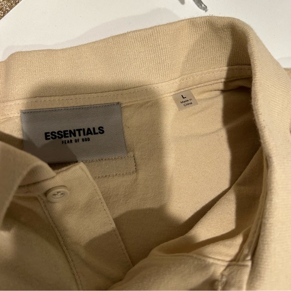 Essentials Large Collared T Shirt - Picture 5 of 7